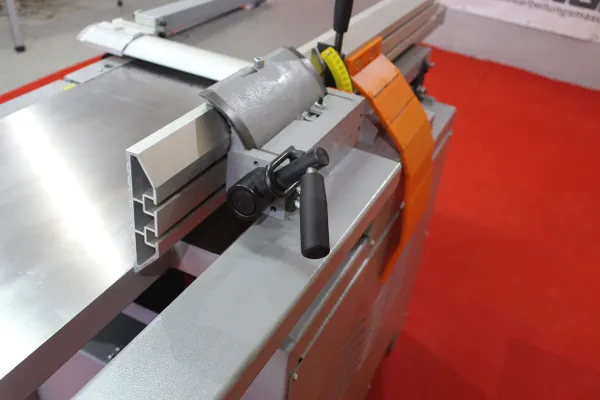 Заказать Фуговально-рейсмусовый станок Stomana FS 41N с доставкой