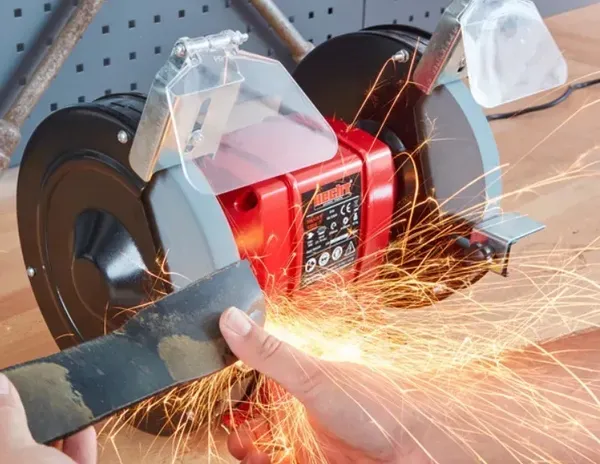 Настільний шліфувальний верстат Hecht 1723  замовити