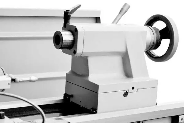 Универсальный токарный станок MAST 460x1500 заказать