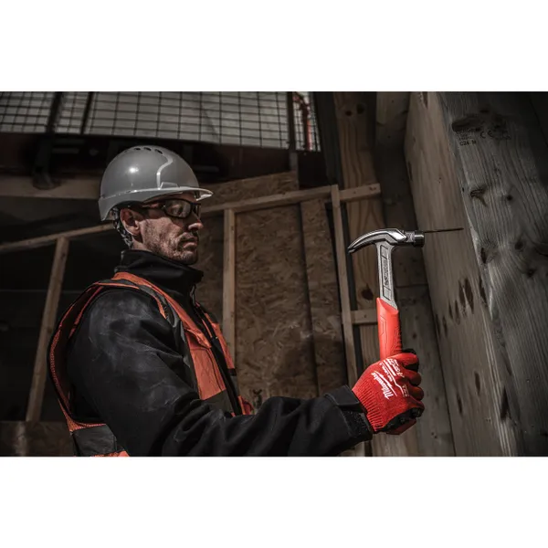 Купити Сталевий молоток з закругленим цвяходером 20 унцій/570 грам MILWAUKEE зі знижкою