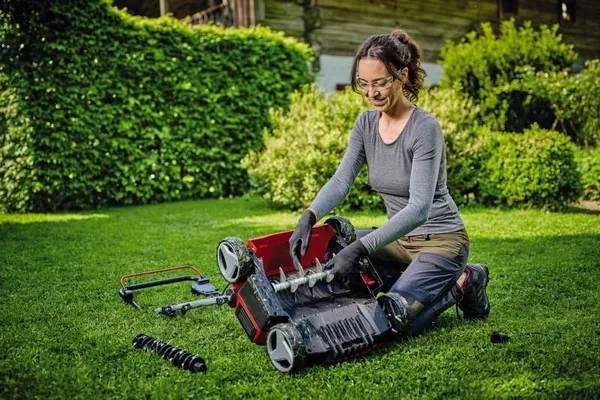 Аэратор-скарификатор электрический Einhell GE-SA 1435/1 1400Вт 35см ножи 16шт 10.18кг с доставкой