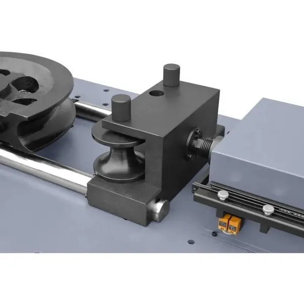 Бездорновый гибочный станок для труб и профилей Cormak BENDMASTER 80 купить в Украине