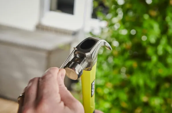 Молоток столярний Ryobi RHHCC560 560г магнітний утримувач руків'я скловолокно замовити