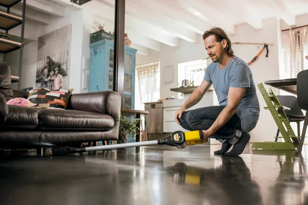 Пилосос ручний Karcher VC 6 CORDLESS OURFAMILY фото №6