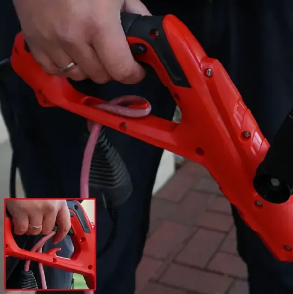 Электрическая щетка для швов HECHT 444 в наличии