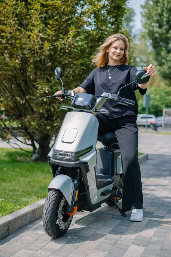 Электроскутер 2E FY70, серый купить в Украине
