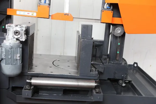 Автоматична двоколонна стрічкова пилка DISPA MAKINA D-O 280 купити в Україні