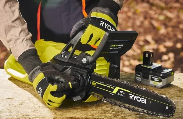 Пила цепная Ryobi ONE+ HP RY18CSX30A-150 (АКБ+ЗУ) отзывы