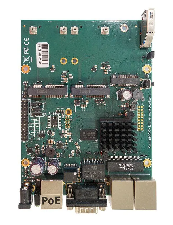 Маршрутизатор MikroTik RouterBOARD M33G