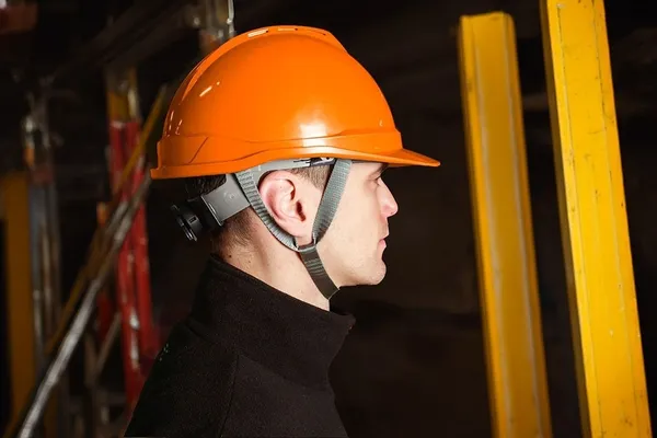 Купить Каска защитная Neo Tools, пластик ABS, пряжка для регулировки, оранжевый. со скидкой