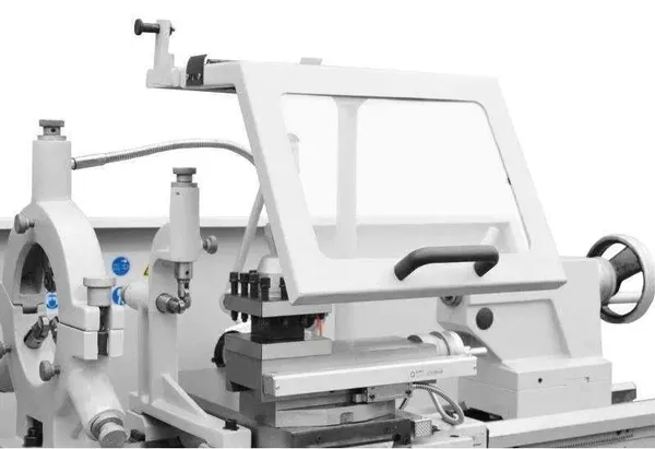 Купити Універсальний токарний верстат MAST 410x1500