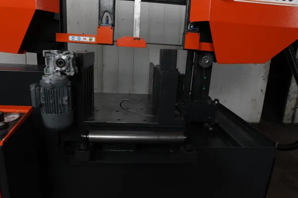 Автоматична двоколонна стрічкова пилка DISPA MAKINA D-O 280 замовити