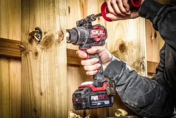 Шурупокрут-дриль акумуляторний SKIL 3080 CA XP 20В 1х5А·год 130Нм 600·2100об·хв 1.55кг ціна в Україні