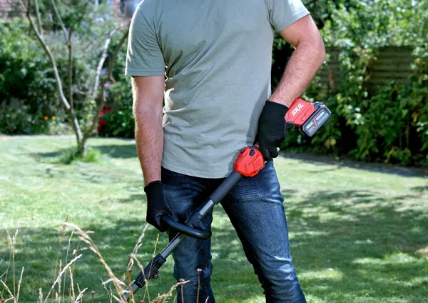 Тример садовий акумуляторний SKIL 0250 CA безщітковий 20В ліска 33см 1х4А·год заказать