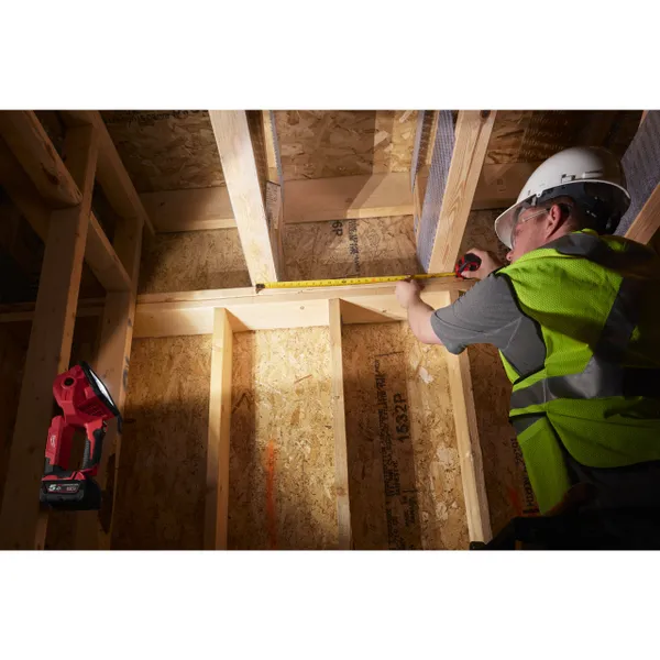 Ліхтар світлодіодний акумуляторний MILWAUKEE, M18 SLED-0 відгуки