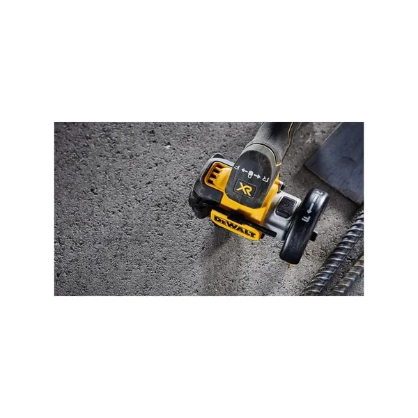 Купить Пила дисковая акмуляторная DeWalt 18В XR безщеточная 76х10мм 20000об·мин 0.94кг без АКБ и ЗП со скидкой