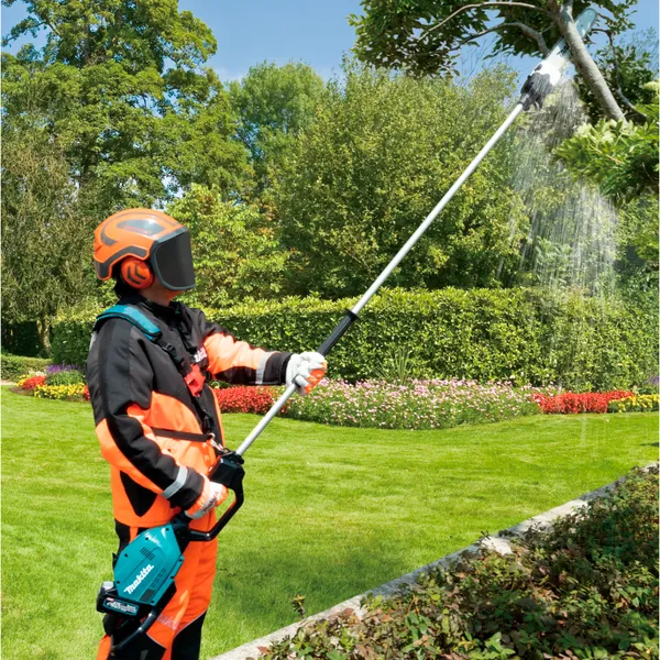 Акумуляторний висоторіз Makita XGT 40 V MAX 300 мм UA003GM101 ціна в Україні