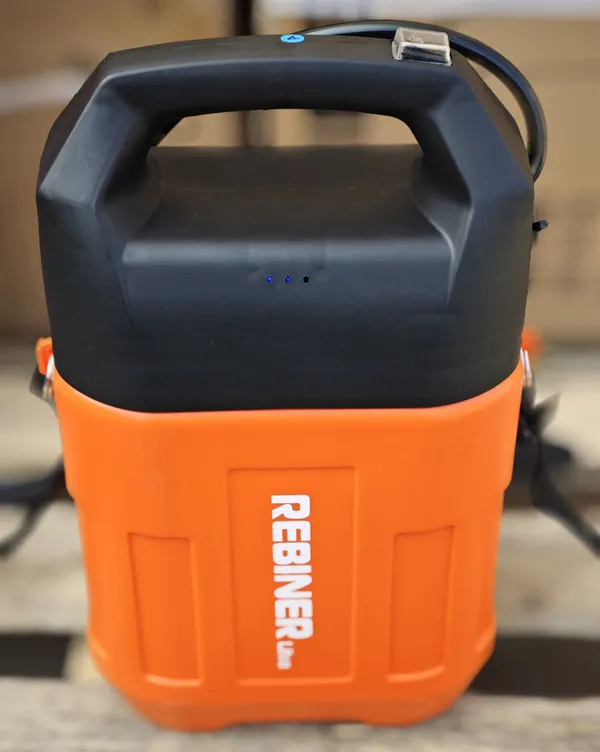Опрыскиватель аккумуляторный 5 л, Li-Ion аккумулятор Rebiner RAS-5 [гарантия 36 месяцев] отзывы