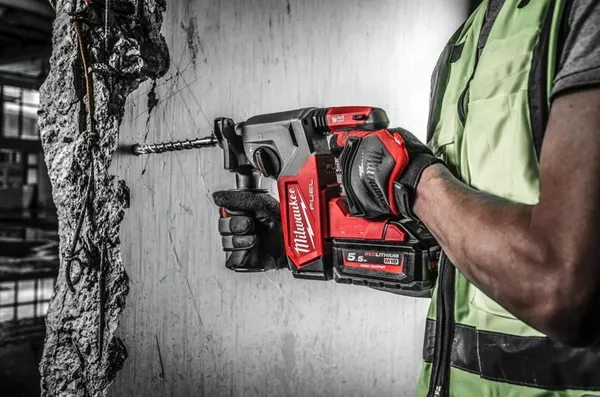Перфоратор акумуляторний безщітковий SDS PLUS Milwaukee M18 FH-0X FUEL с доставкой