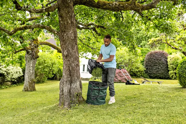 Купить Karcher LMO 5-18 Комплект из двух аккумуляторов 36В (18В+18В) 2х5А в год 41см 25-70см до 550м.кв. со скидкой