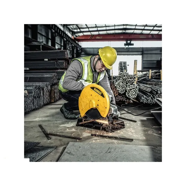 Пила монтажна DeWalt 2300Вт диск 355мм 4000об·хв 15.5кг замовити