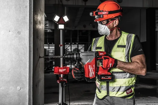 Акумуляторний SDS-Plus перфоратор M18 ONE FHPX-0X FUEL (+ бічна рукоятка, індикатор глибини, мастило, суцільнометалевий патрон F в наявності