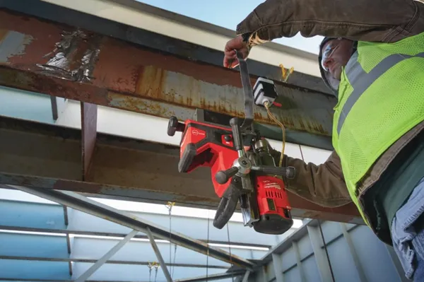 Дриль на магнітній станині акумуляторна MILWAUKEE, M18 FMDP-0C (кейс) с доставкой