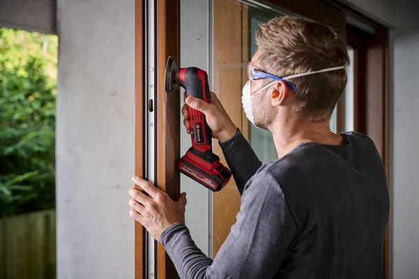 Многофункциональный инструмент аккумуляторный Einhell TE-MG 18/1 Li - Solo, PXC, 18В, набор насадок, 0.83 кг (без АКБ и ЗУ) отзывы