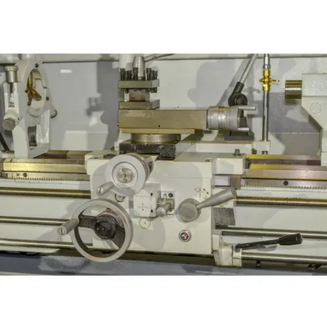 Станок токарно-винторезный FDB Maschinen Turner 360x1000W( 2,2 kw)-DPA заказать
