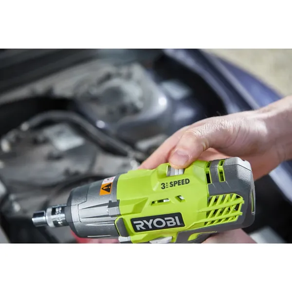 Гайковерт ударний акумуляторний Ryobi ONE+ R18IW3-0 18В 2900об·хв 400Нм 1/2" 3 швидкості 1.6кг без АКБ та ЗП ціна в Україні