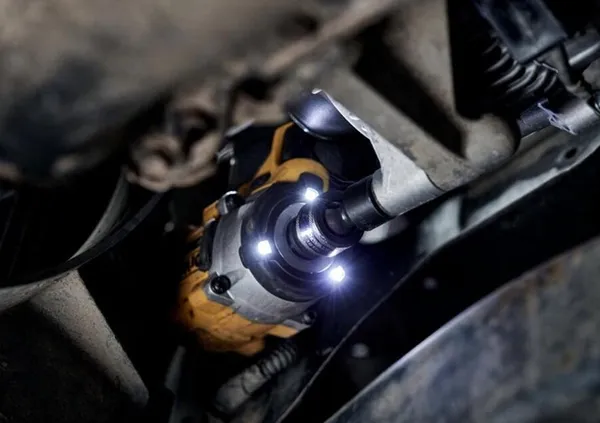 Гайковерт ударный DeWalt XR Li-Ion бесщеточный 18В 610Нм 2500об·мин 3550уд/мин 1/2" 1.1кг без АКБ и ЗП и кейса заказать