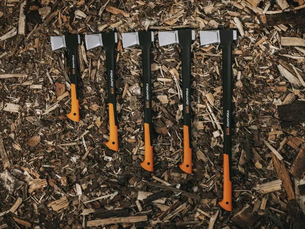 Сокира-колун Fiskars X17, 60см, 1500гр відгуки